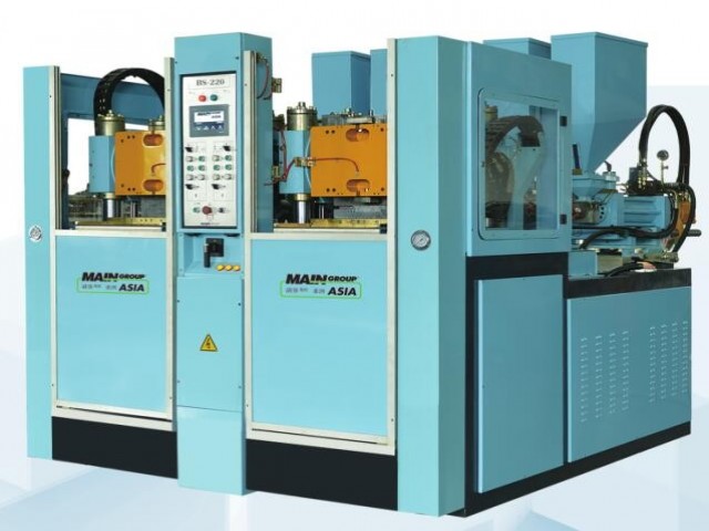 [Maingroup]Maquina tr/pvc, dos puestos, dos colores, para salir suelas del pvc y tr en dos colores. Hecho